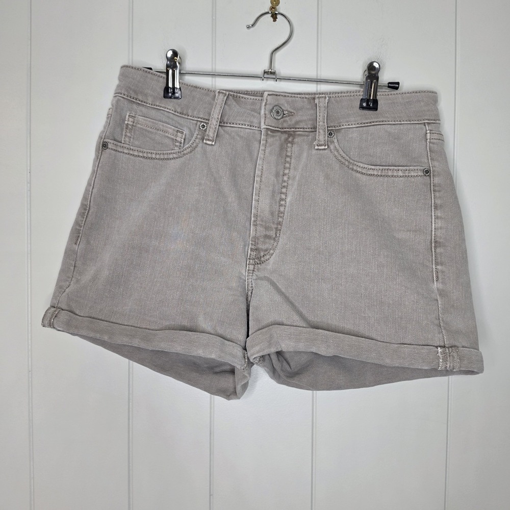 Old Navy O.G. Short High Rise Size 6 Beige Denim
